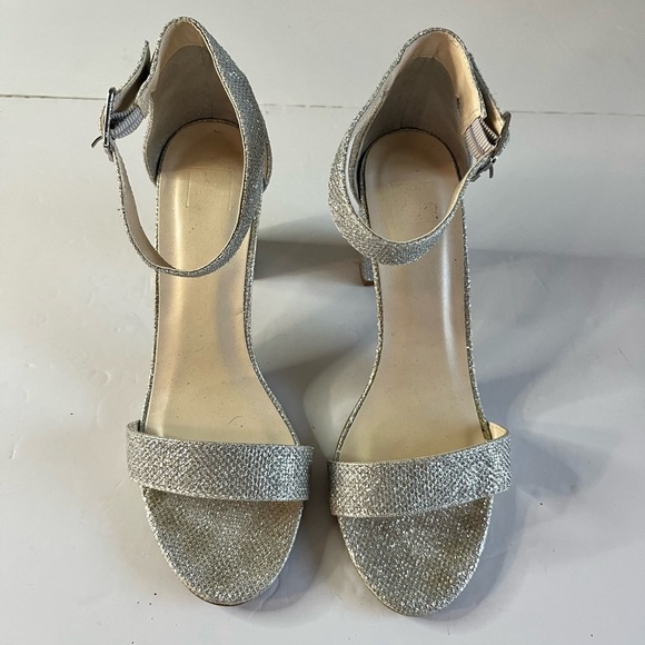 DB Studio Silver Glitter Block Heel Ankle Strap Sandals Size 7 - Picture 9 of 10